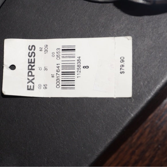 NWT Express Silver Ruffle Peep Toe Strappy High Heel Sandals. Size 8 - Picture 12 of 12